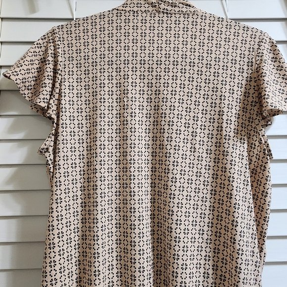 Adrienne Papell Size small Women's Beige Pink Patterned Top - Picture 3 of 4
